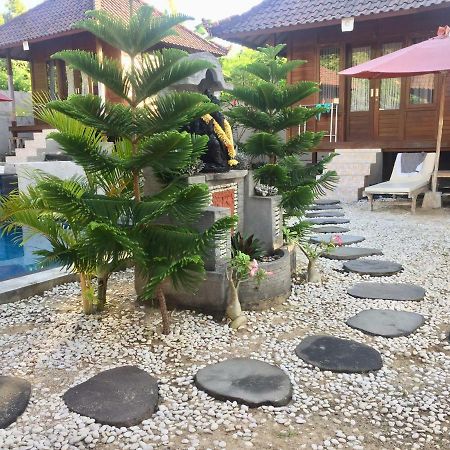 Puri Sari Mangrove Hotel Lembongan Buitenkant foto