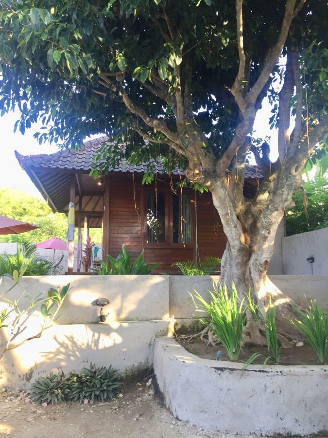 Puri Sari Mangrove Hotel Lembongan Buitenkant foto