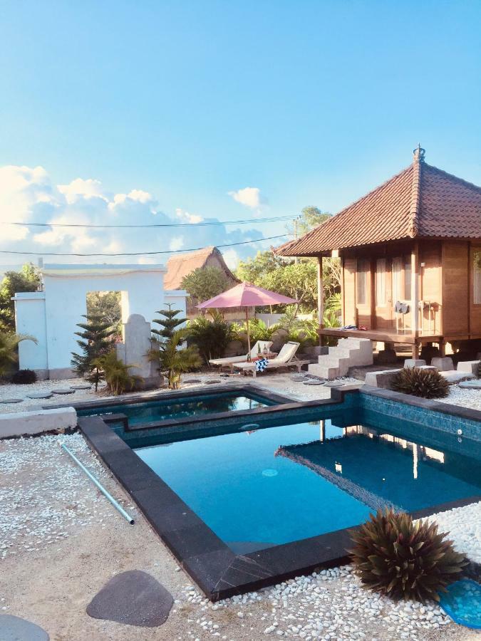 Puri Sari Mangrove Hotel Lembongan Buitenkant foto